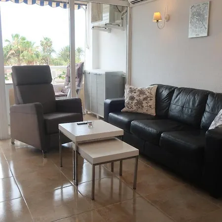 Sunny Teneguia By Yumbo Apartment