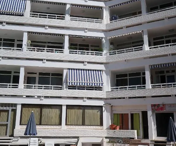 Sunny Teneguia By Yumbo