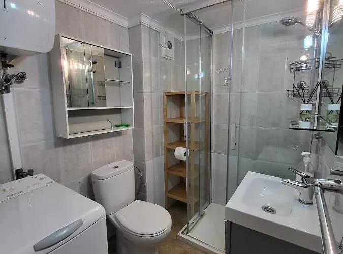 Sunny Teneguia By Yumbo