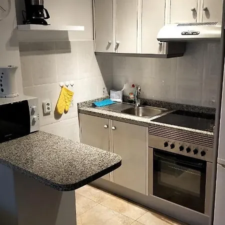 Sunny Teneguia By Yumbo