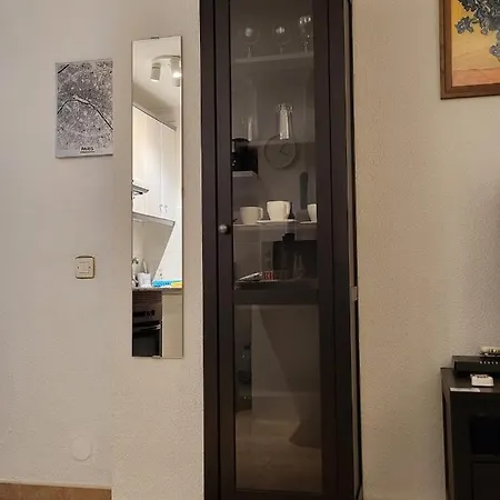 Sunny Teneguia By Yumbo