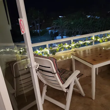 Sunny Teneguia By Yumbo